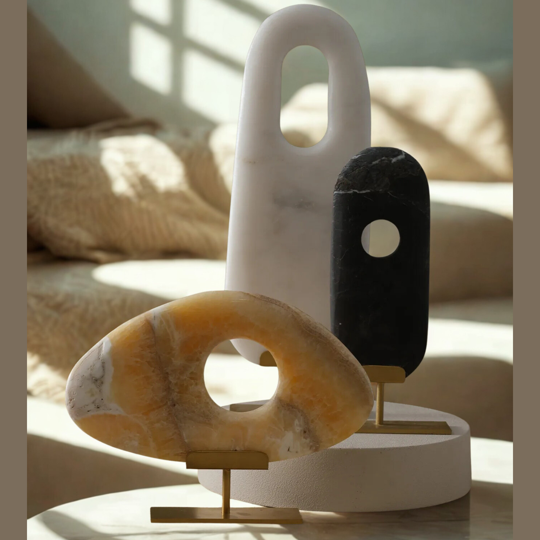 Aurea Onyx Sculpture – Large