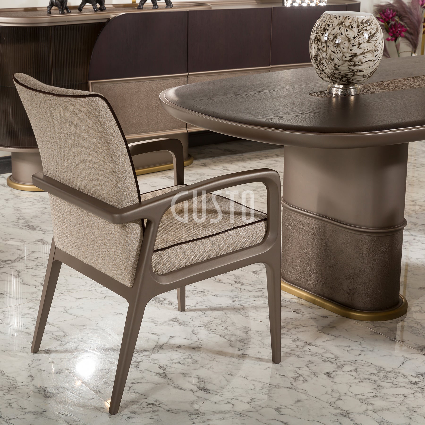 Valenza Modern Luxury Dining Set