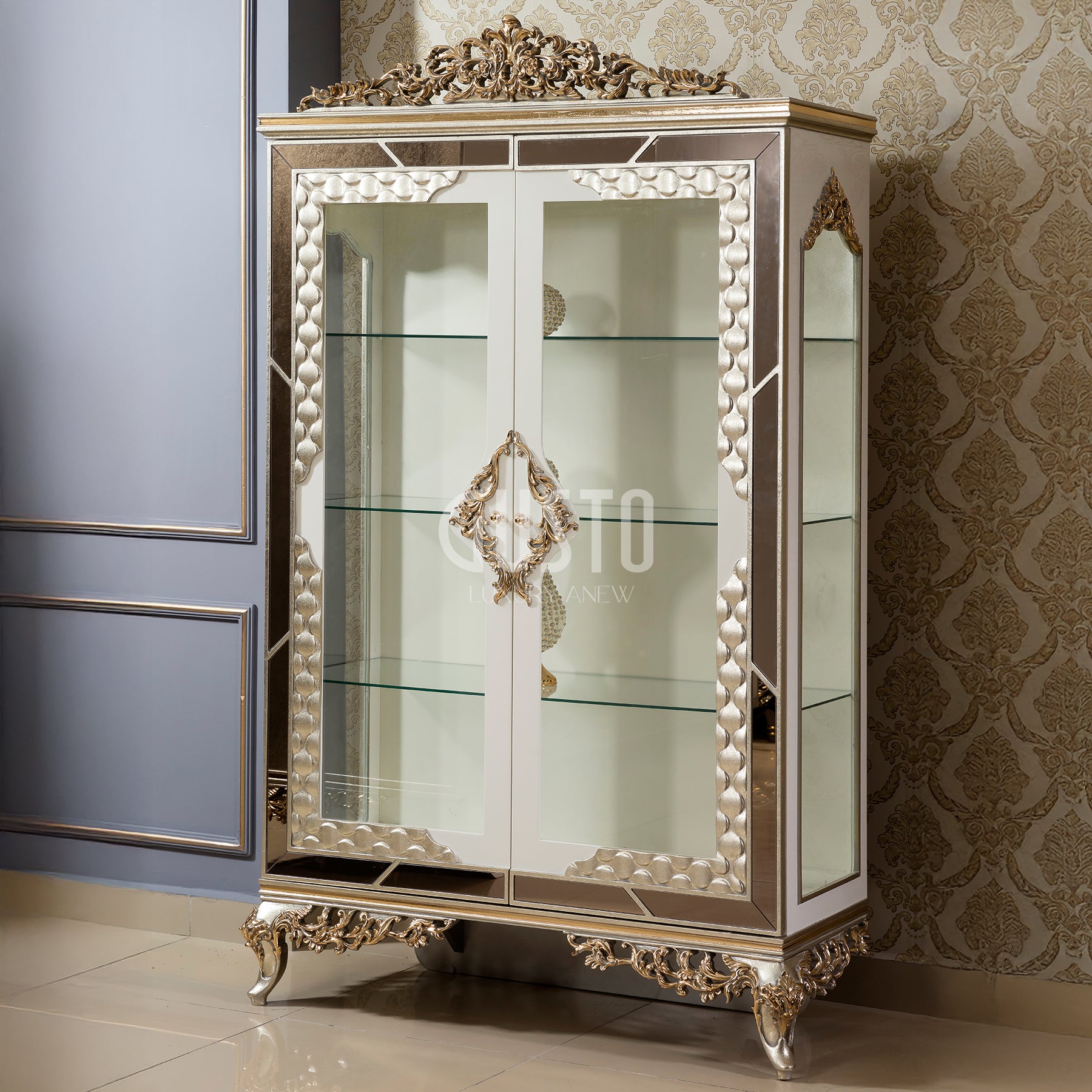 Celestia Classic Dining Set