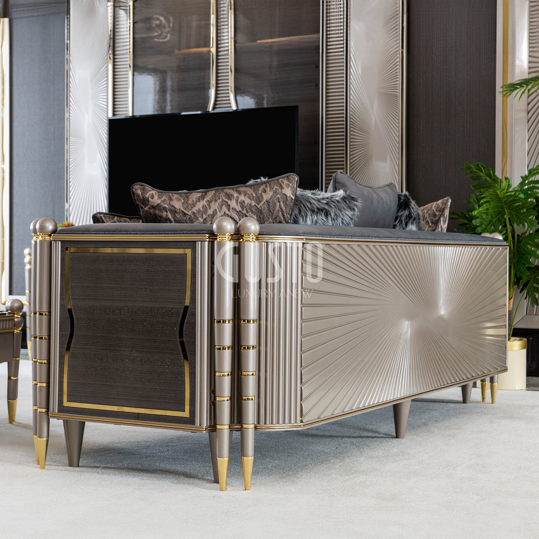 Regalia Luxe Sofa Set – Classic Glamour & Modern Craftsmanship