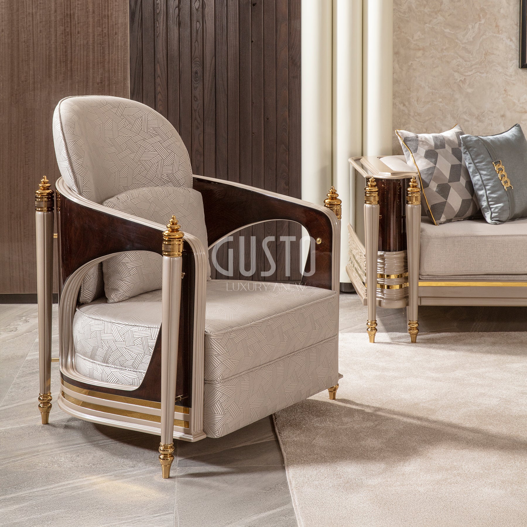 Montaro Crown Living Set