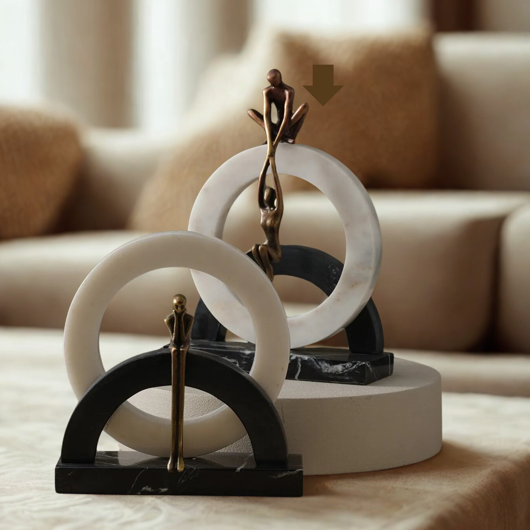 Eterna Bond Sculpture – Medium