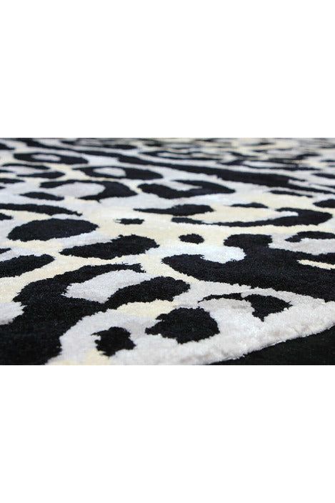 #Turkish_Carpets_Rugs# #Modern_Carpets# #Abrash_Carpets#Leopard 002-A
