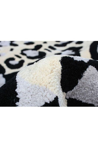 #Turkish_Carpets_Rugs# #Modern_Carpets# #Abrash_Carpets#Leopard 002-A
